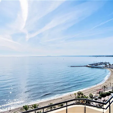 Beachfront Center Marbella