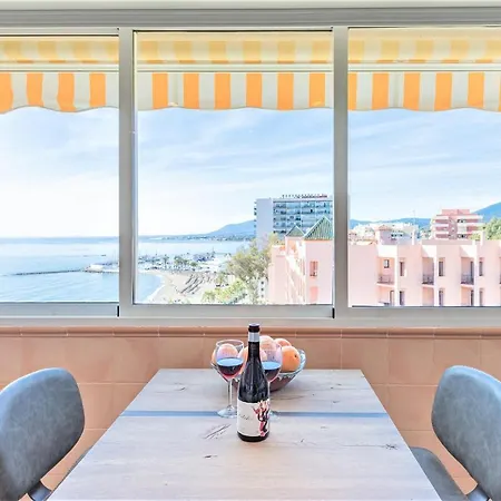 Daire Beachfront Center Marbella